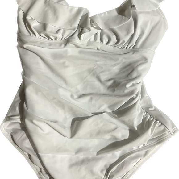 ONE PIECE RUFFLE PLUNGE - Picture 6 of 7